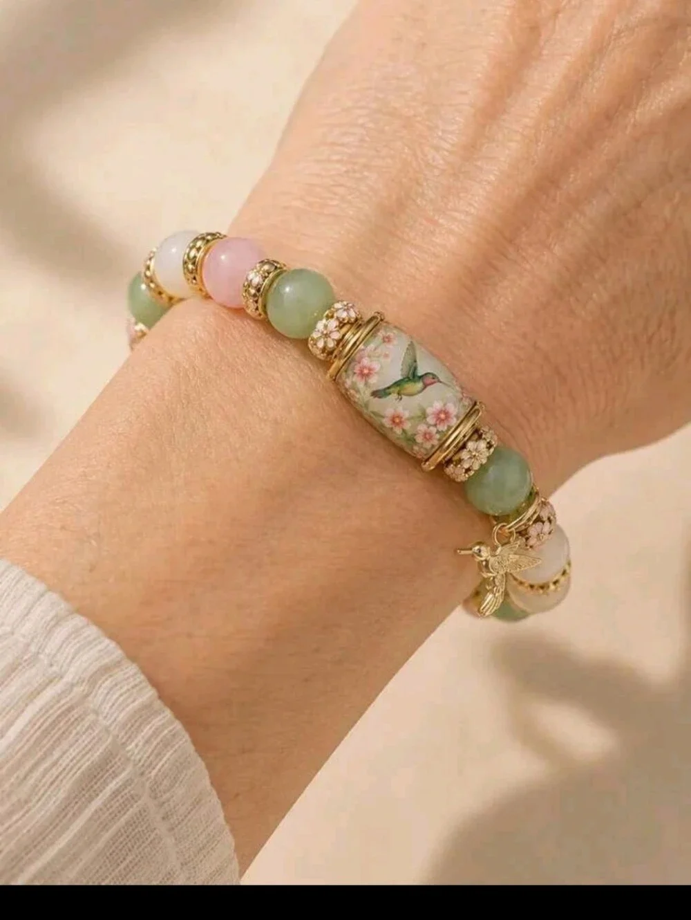 BRAND NEW ** Spring Garden Hummingbird Beaded Bracelet - Green & Pink